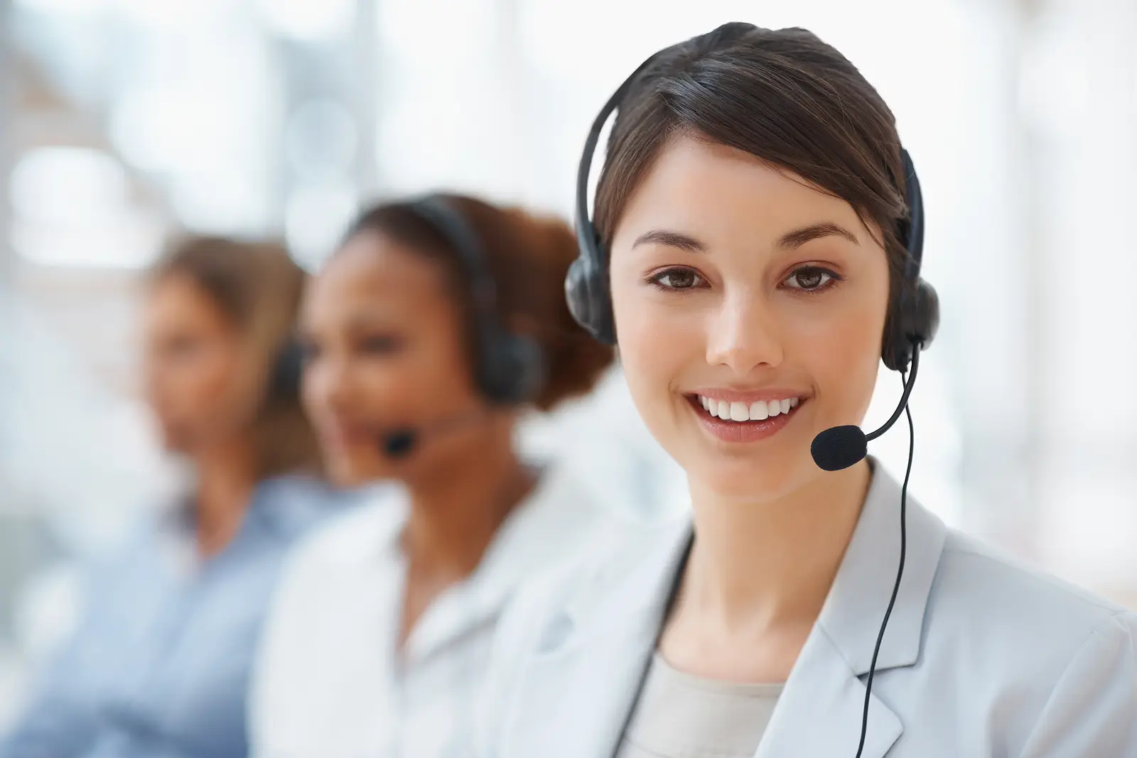 یو پی اس برای مرکز تماس UPS مرکز تماس