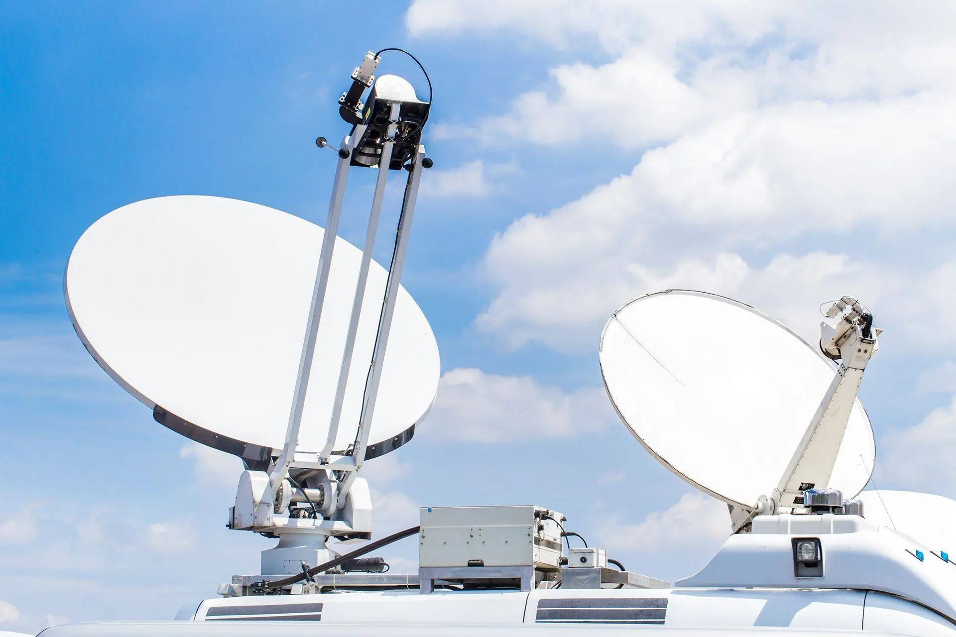 یو پی اس VSAT