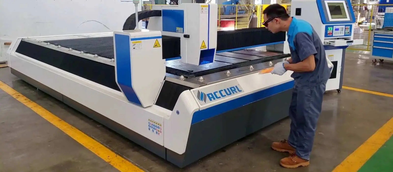 یو پی اس CNC یو پی اس CNC