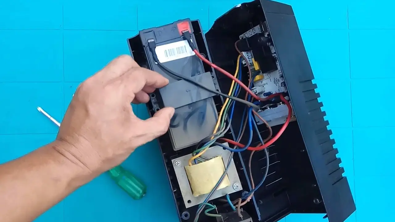 تعمیر UPS